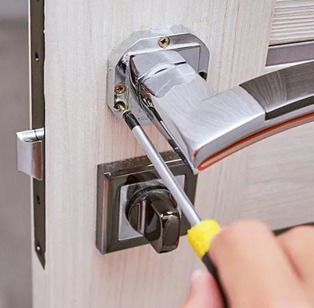 Top benefits of choosing Ace Locksmiths in Milwaukie, OR for affordable and secure lock rekeying.