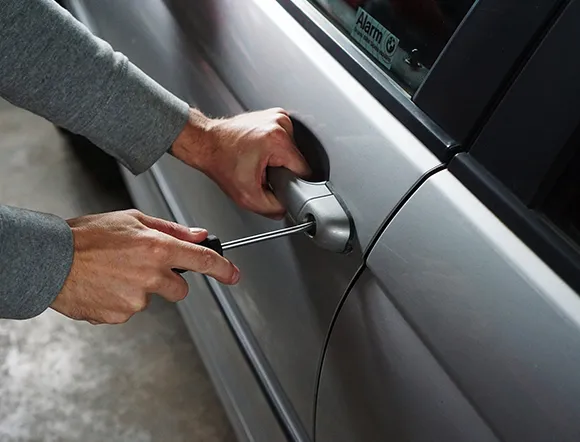 Complete auto locksmith services in Milwaukie, OR including car lockouts and key replacement.