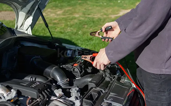 24/7 car battery jump-start services in Vancouver, WA by Ace Locksmiths.