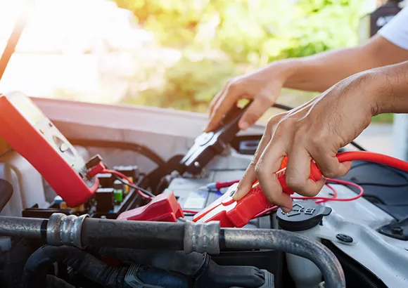 Emergency jump-start service for vehicles in Troutdale, OR