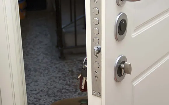 Trusted residential locksmith services in Tigard, OR for lockouts, deadbolt upgrades, and home security.