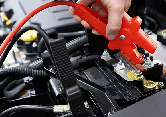 Trusted expert jump-start service in Happy Valley OR for dead car batteries and electrical issues.