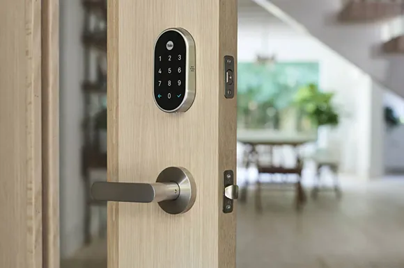 Smart lock installation and emergency support in West Linn for homes and businesses.